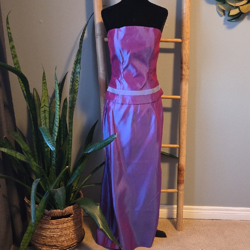 Elegant Purple 2 Piece Strapless Gown